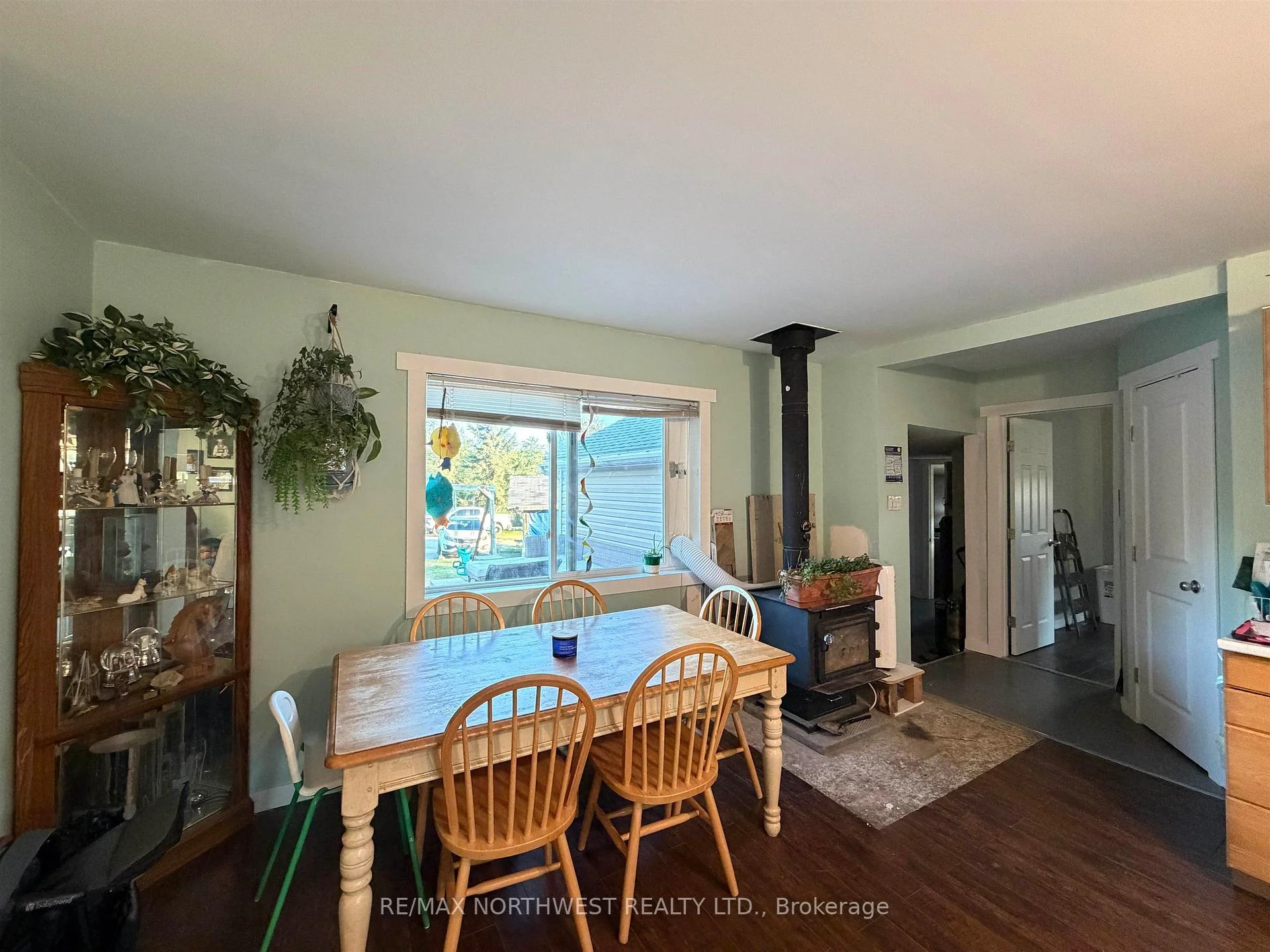 Photo 7 of 16 James Road, Kenora, Redditt Road East — HOMEH