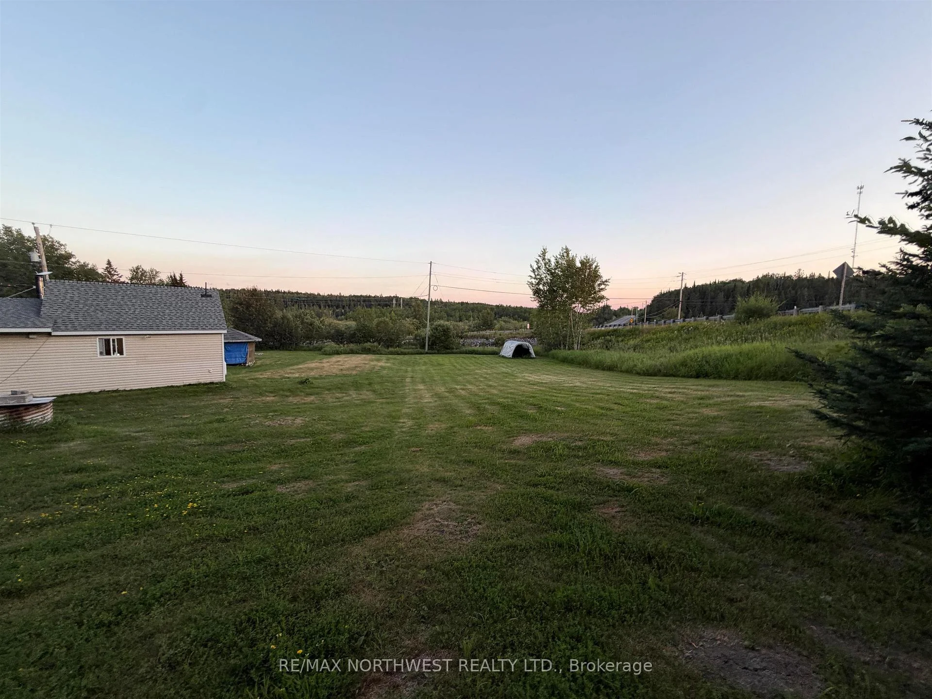Photo 18 of 16 James Road, Kenora, Redditt Road East — HOMEH