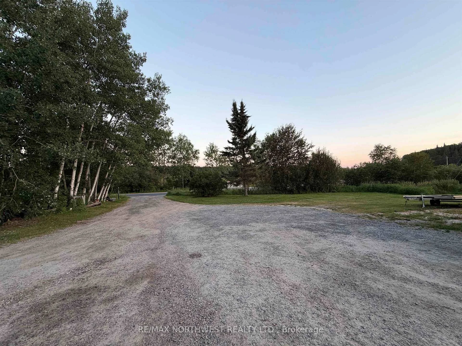 Photo 20 of 16 James Road, Kenora, Redditt Road East — HOMEH