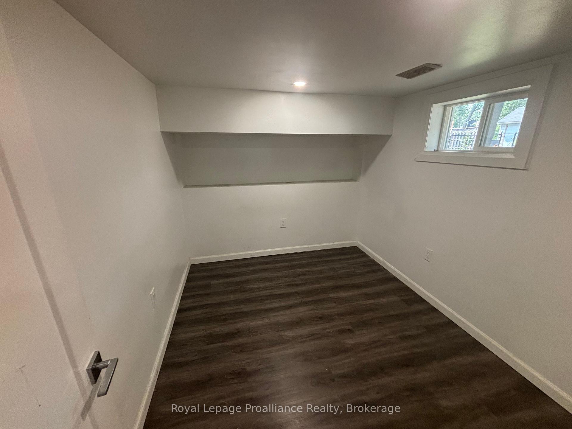 Photo 16 of 18 Ritchie Avenue, Belleville, Belleville Ward — HOMEH