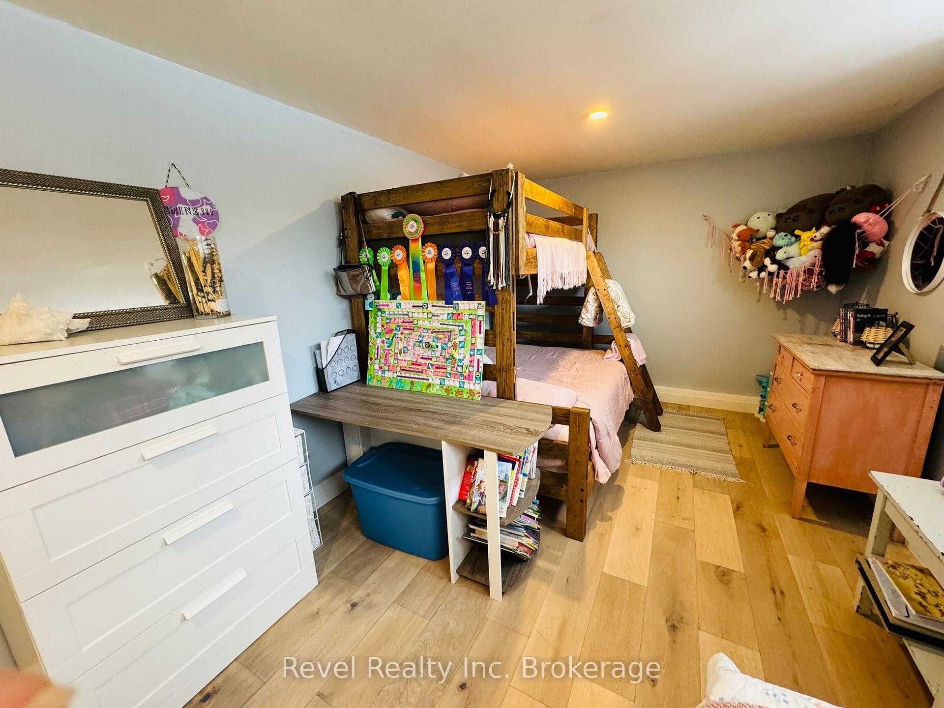 Photo 26 of 541 Donald Street, Mattawa — HOMEH