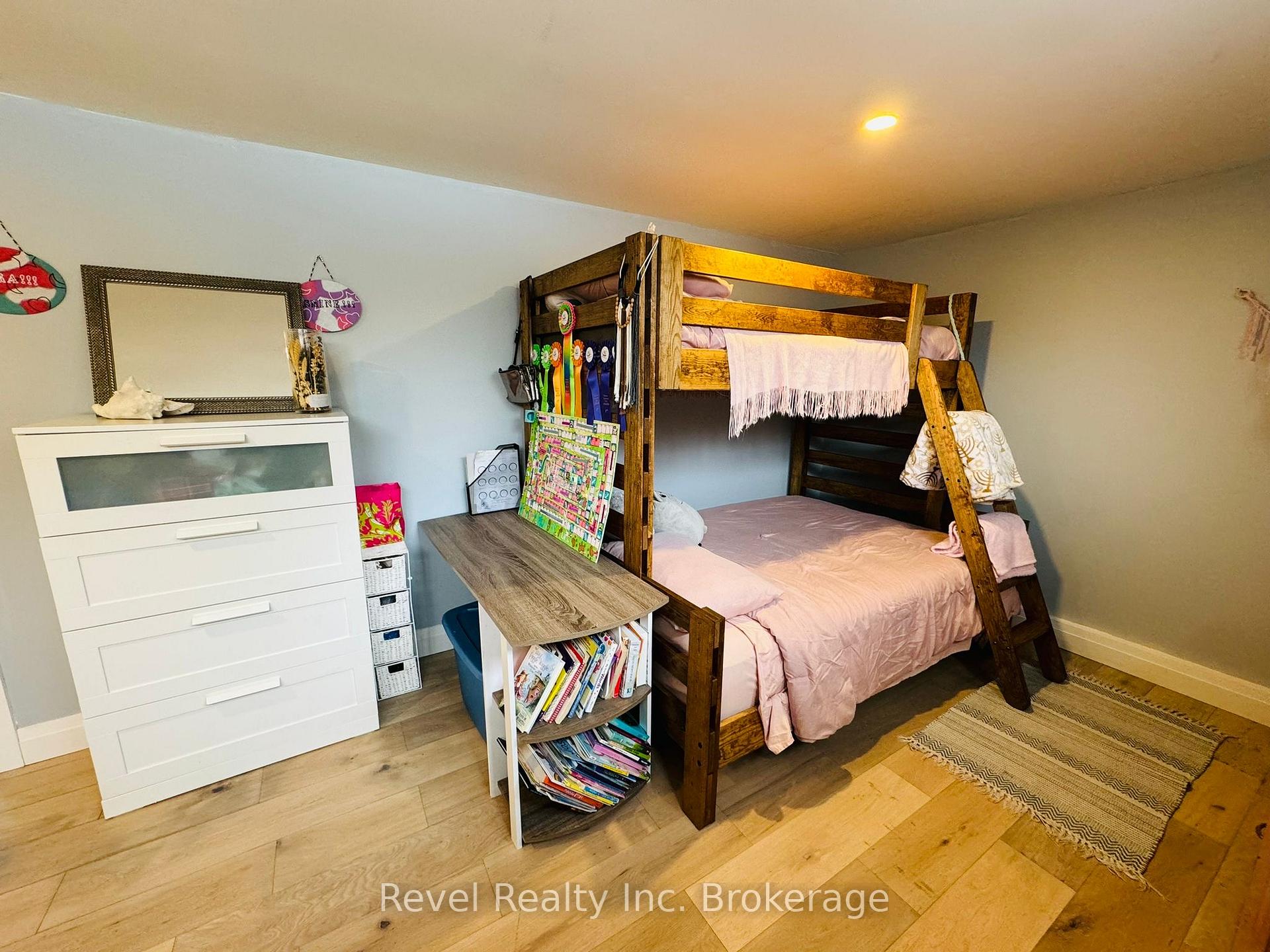 Photo 29 of 541 Donald Street, Mattawa — HOMEH