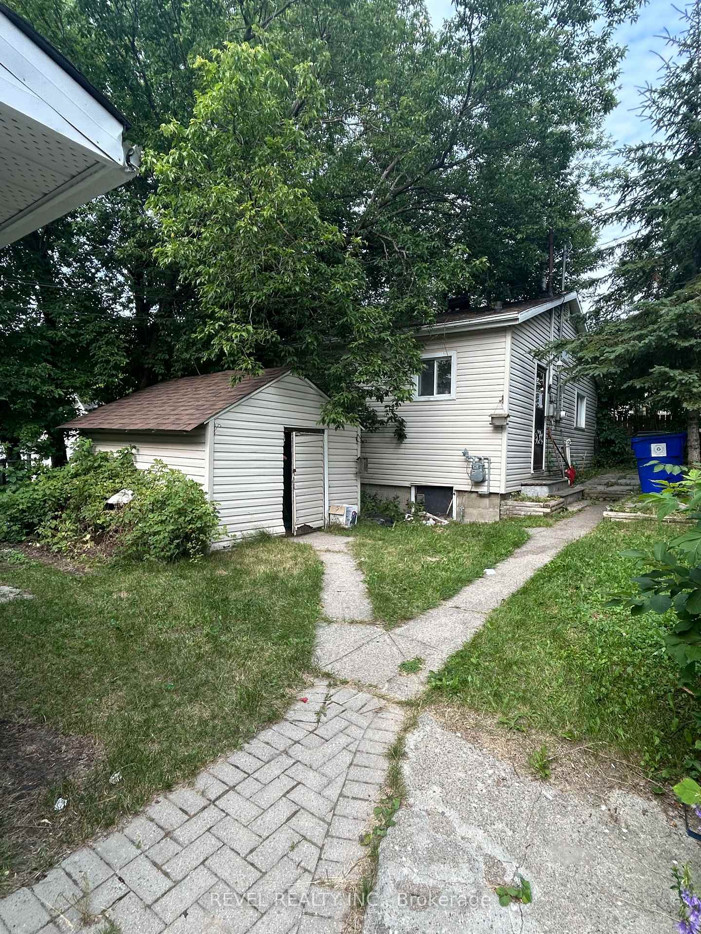 Photo 8 of 146 Pine Street N, Timmins, TNE - Hill District — HOMEH