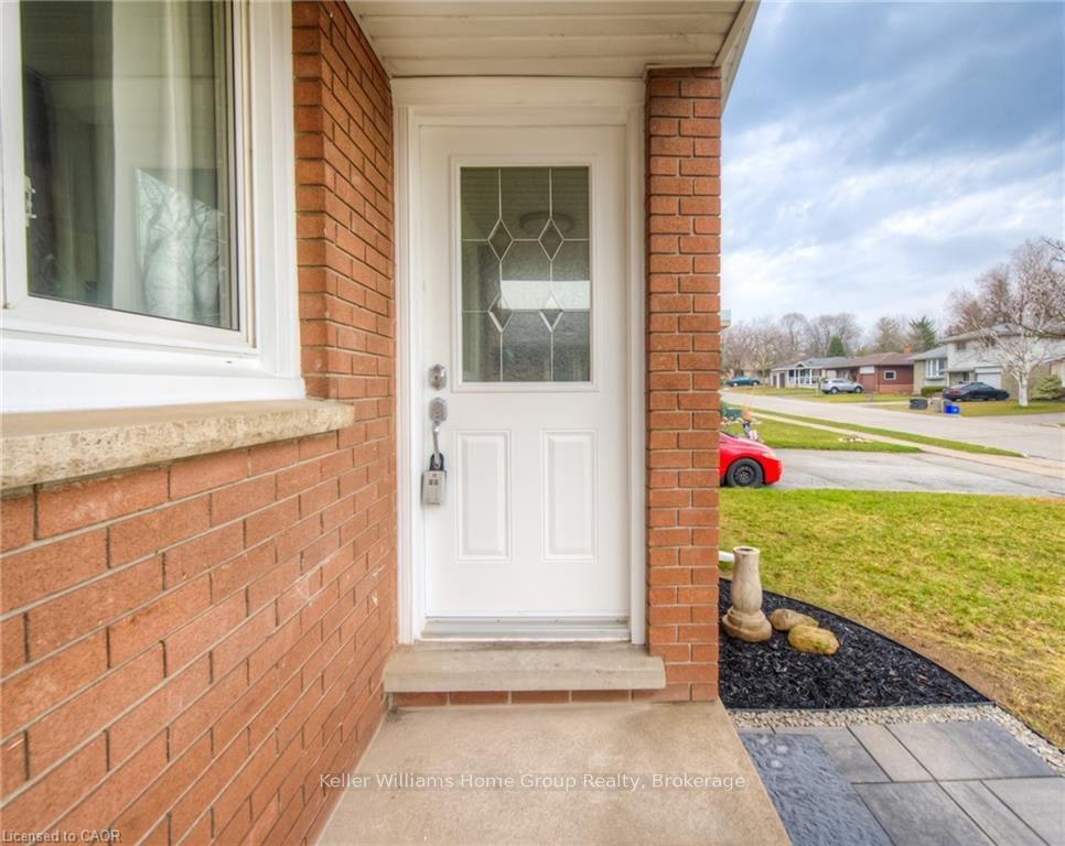 Photo 3 of 248 Cyrus Street, Cambridge, Preston North — HOMEH
