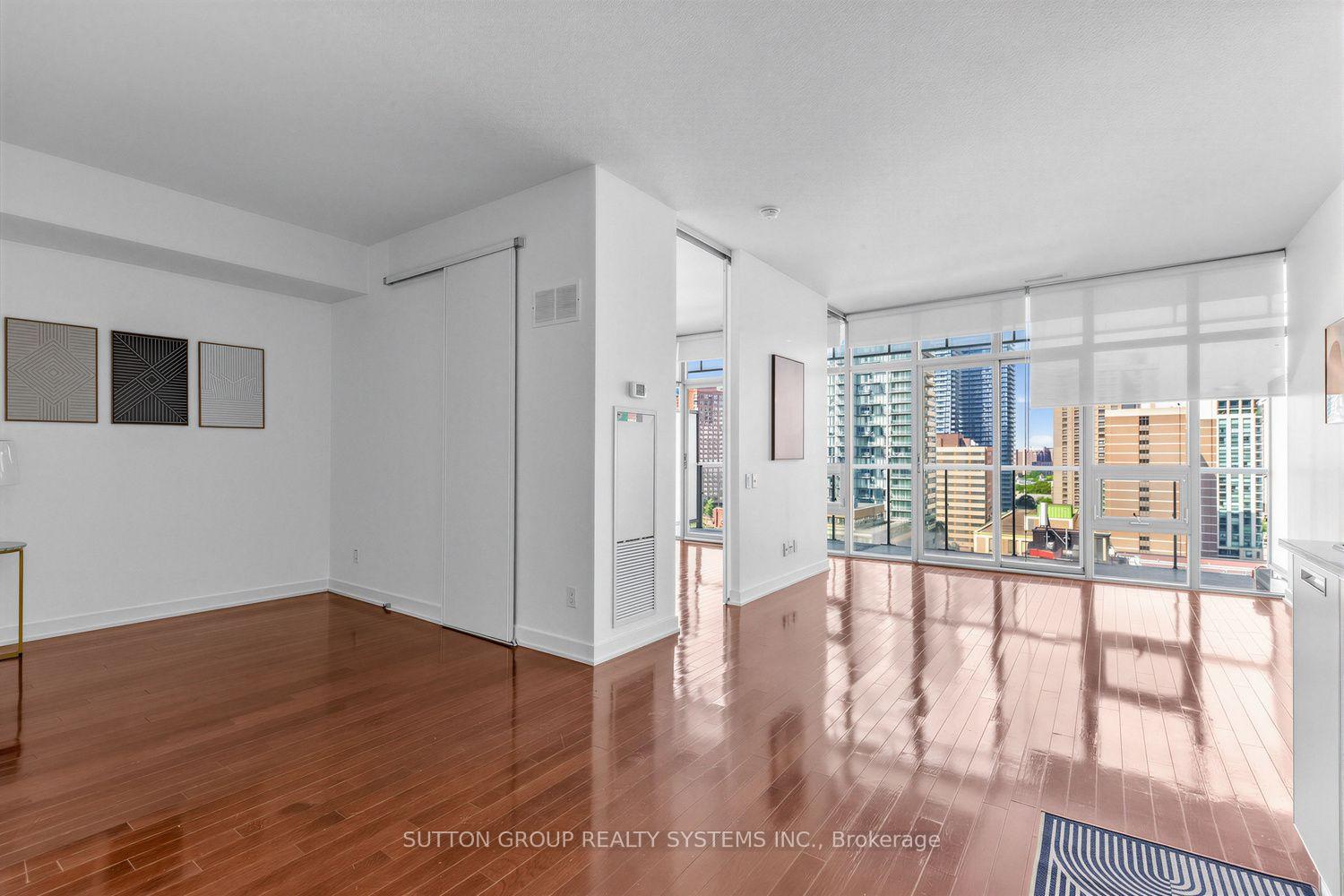 Photo 13 of Unit 1406, 33 Charles Street E, Toronto, Church-Yonge Corridor — HOMEH