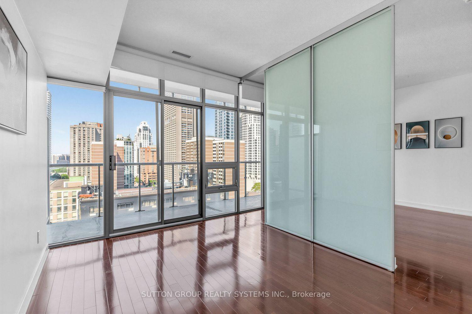 Photo 15 of Unit 1406, 33 Charles Street E, Toronto, Church-Yonge Corridor — HOMEH