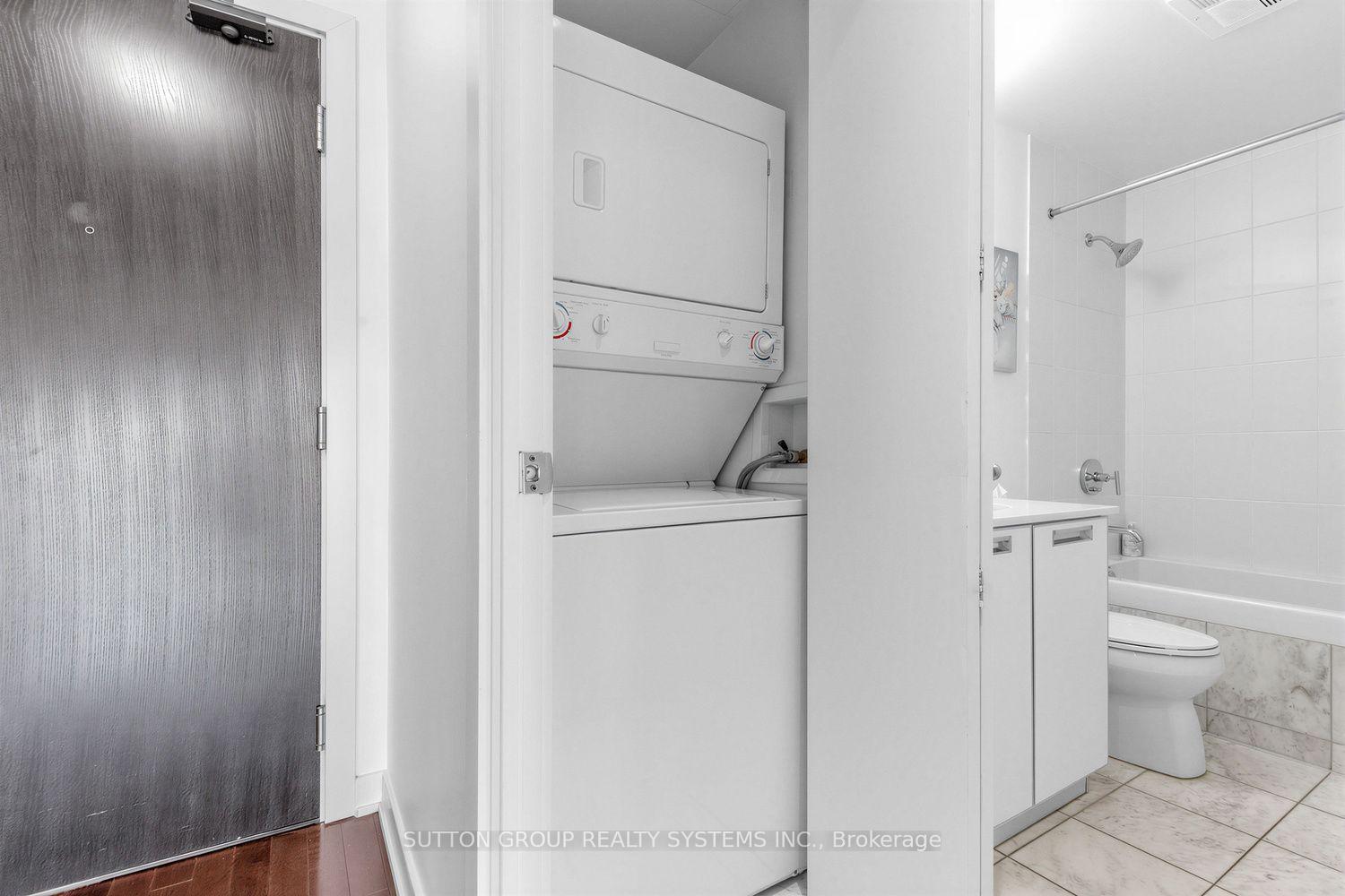 Photo 24 of Unit 1406, 33 Charles Street E, Toronto, Church-Yonge Corridor — HOMEH