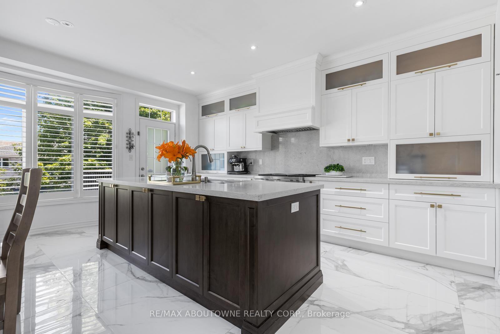 Photo 15 of 3308 Liptay Avenue, Oakville, Bronte Creek — HOMEH