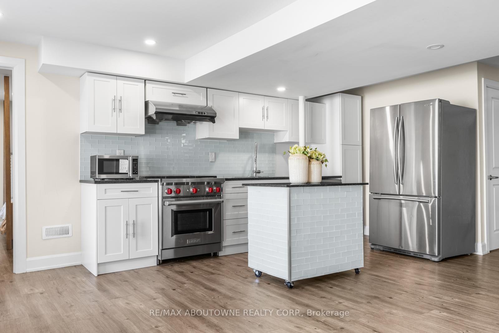 Photo 37 of 3308 Liptay Avenue, Oakville, Bronte Creek — HOMEH
