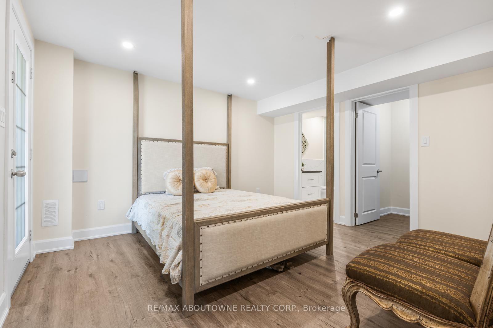 Photo 41 of 3308 Liptay Avenue, Oakville, Bronte Creek — HOMEH