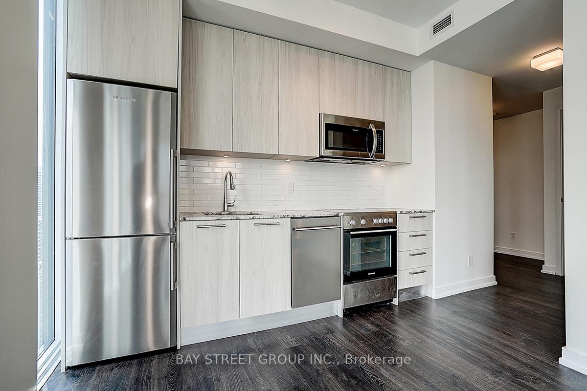 Photo 8 of Unit 3107, 28 Wellesley Street E, Toronto, Church-Yonge Corridor — HOMEH