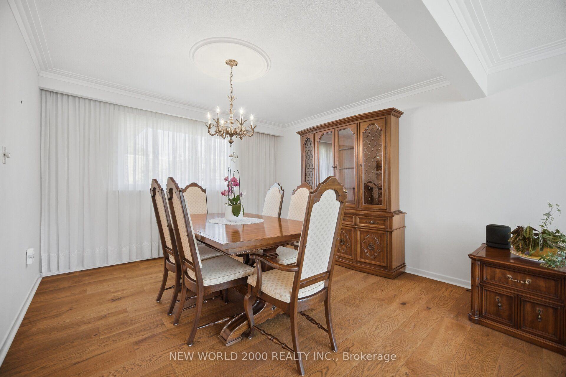 Photo 9 of 48 Clair Road, North York, Glenfield-Jane Heights — HOMEH
