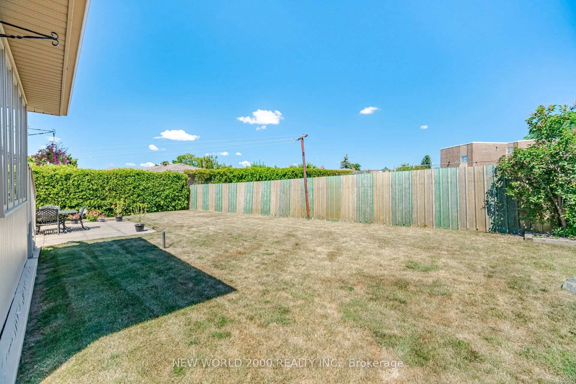 Photo 45 of 48 Clair Road, North York, Glenfield-Jane Heights — HOMEH