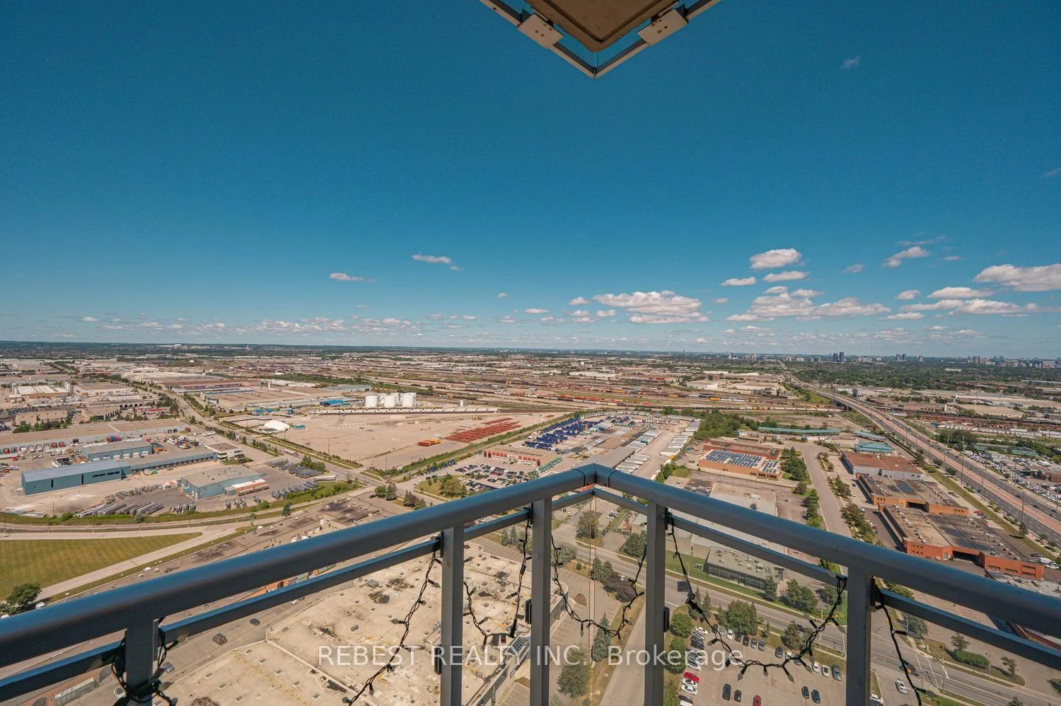 Photo 39 of Unit 3608, 2908 Highway 7 Road, Vaughan, Concord — HOMEH