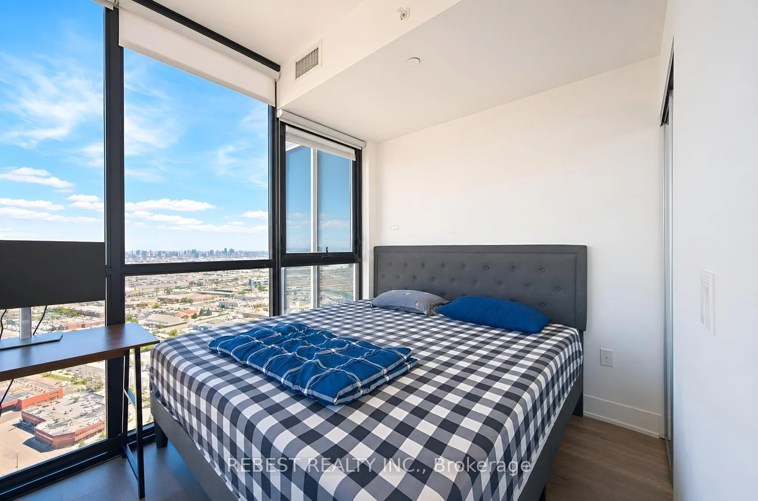 Photo 45 of Unit 3608, 2908 Highway 7 Road, Vaughan, Concord — HOMEH