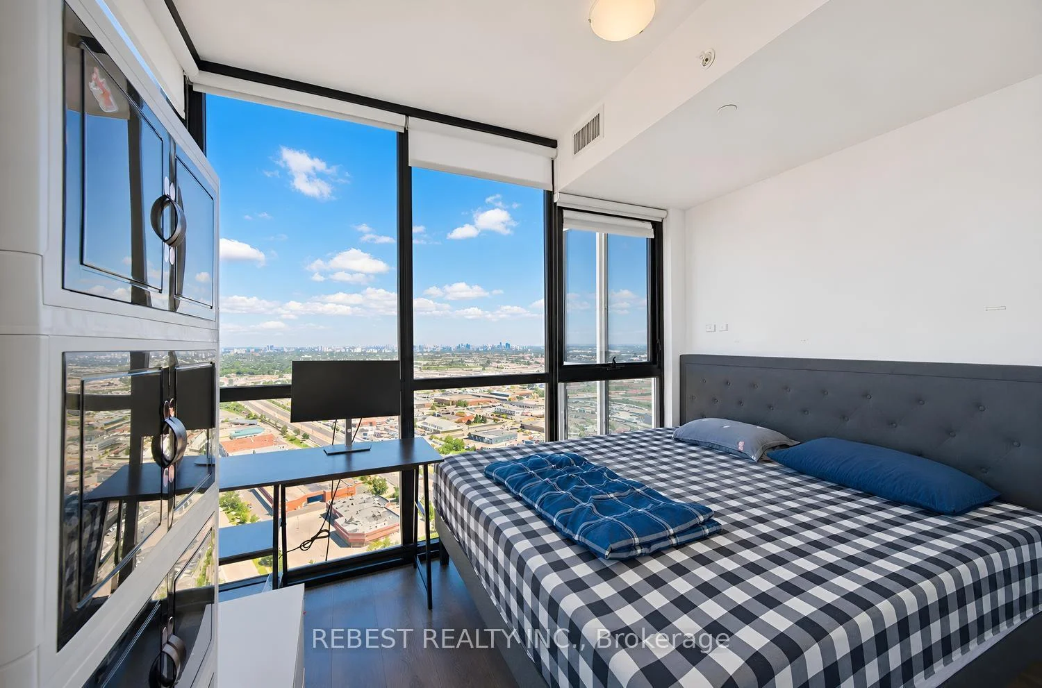 Photo 46 of Unit 3608, 2908 Highway 7 Road, Vaughan, Concord — HOMEH