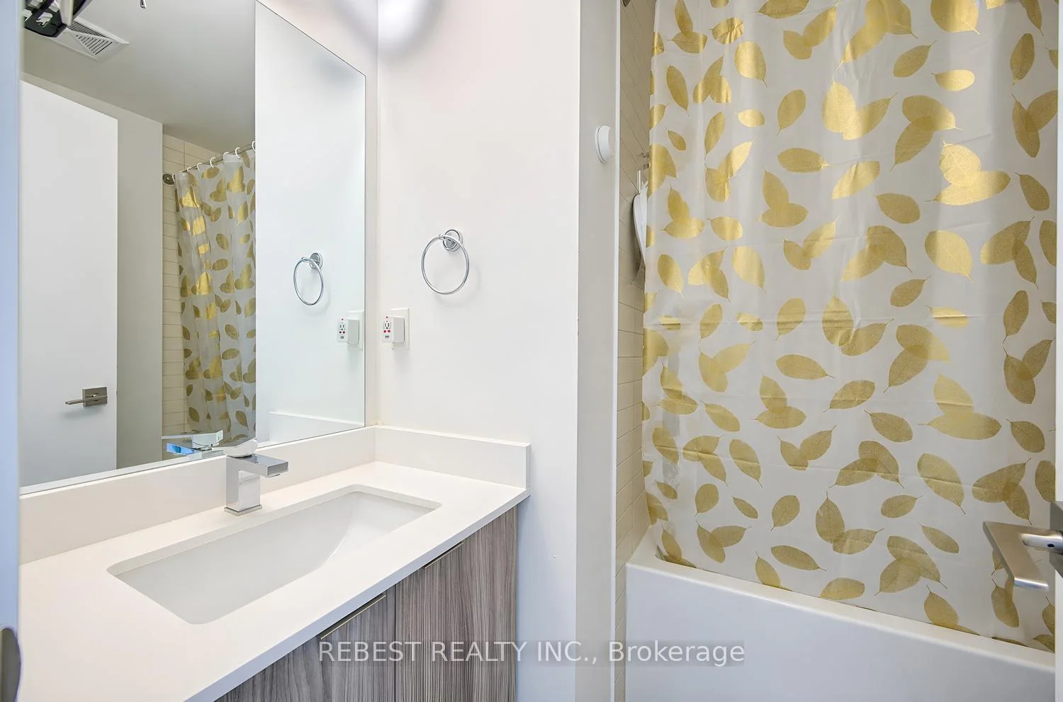 Photo 48 of Unit 3608, 2908 Highway 7 Road, Vaughan, Concord — HOMEH
