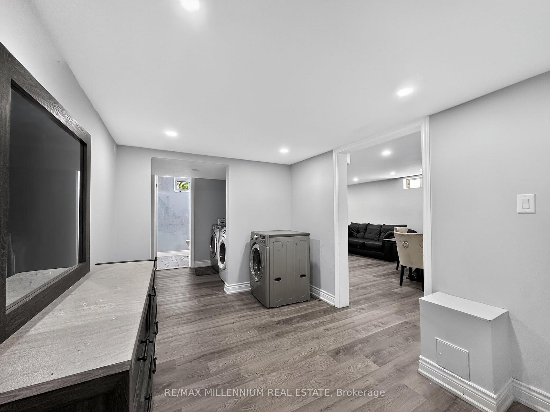 Photo 10 of 19 Cardwell Street, Orangeville — HOMEH