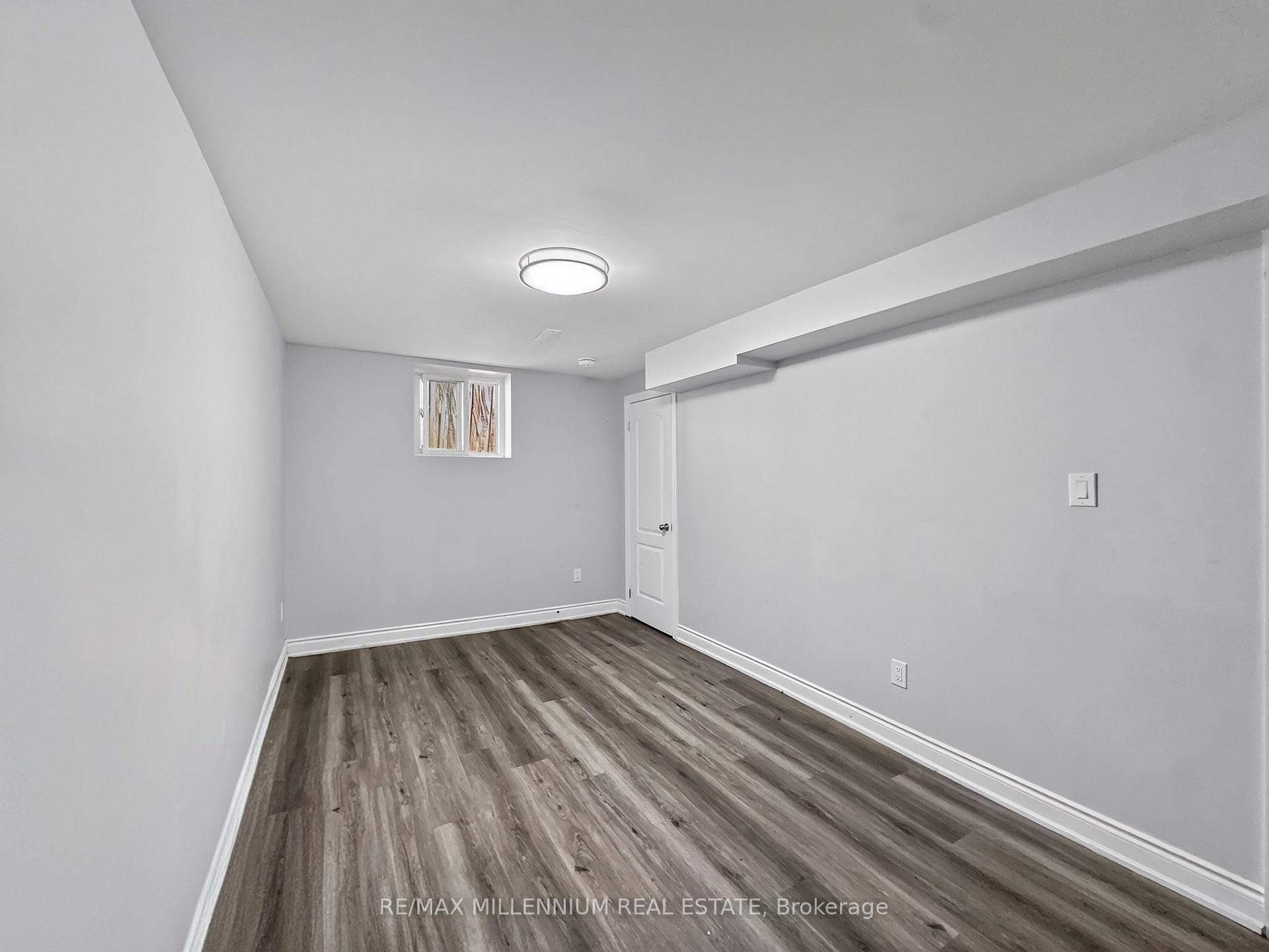 Photo 12 of 19 Cardwell Street, Orangeville — HOMEH