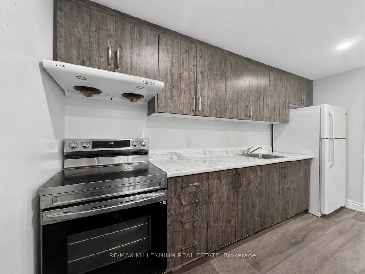 Photo 23 of 19 Cardwell Street, Orangeville — HOMEH