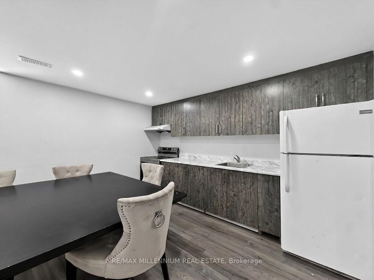 Photo 24 of 19 Cardwell Street, Orangeville — HOMEH