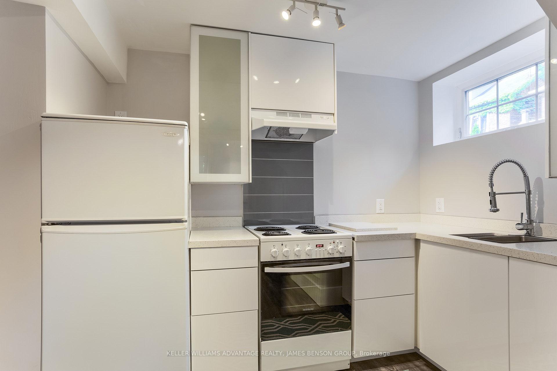 Photo 5 of Unit Lower, 53 Pearson Avenue, Toronto, Roncesvalles — HOMEH