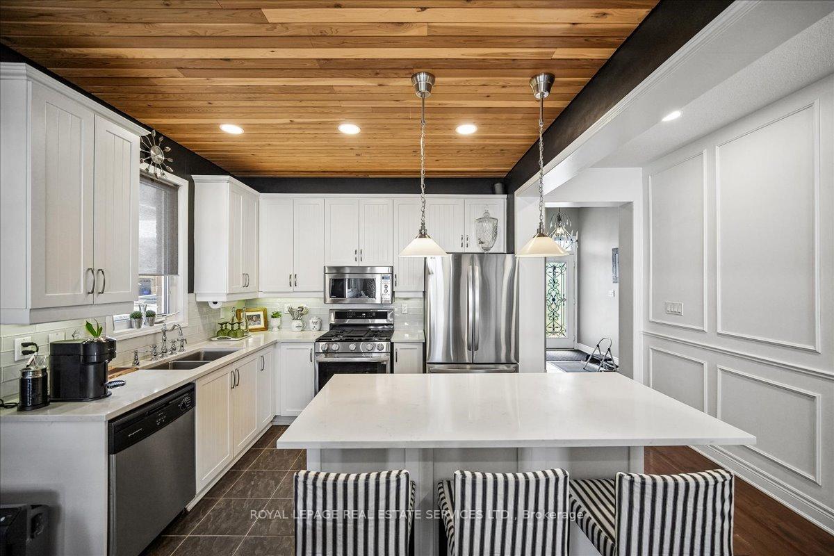 Photo 4 of 693 Savoline Boulevard, Milton, Harrison — HOMEH