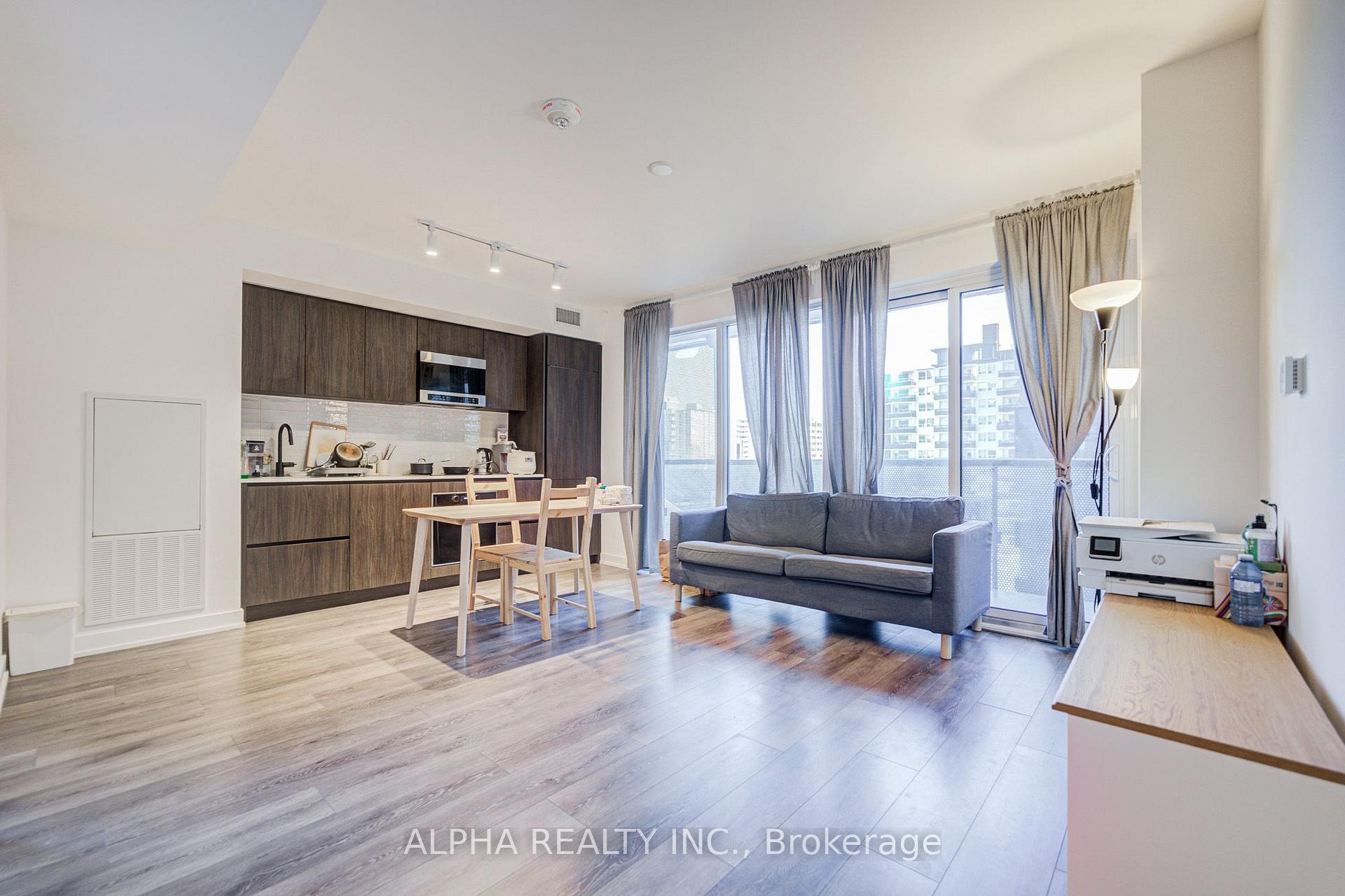 Photo 14 of Unit 515, 117 Broadway Avenue, Toronto, Mount Pleasant West — HOMEH