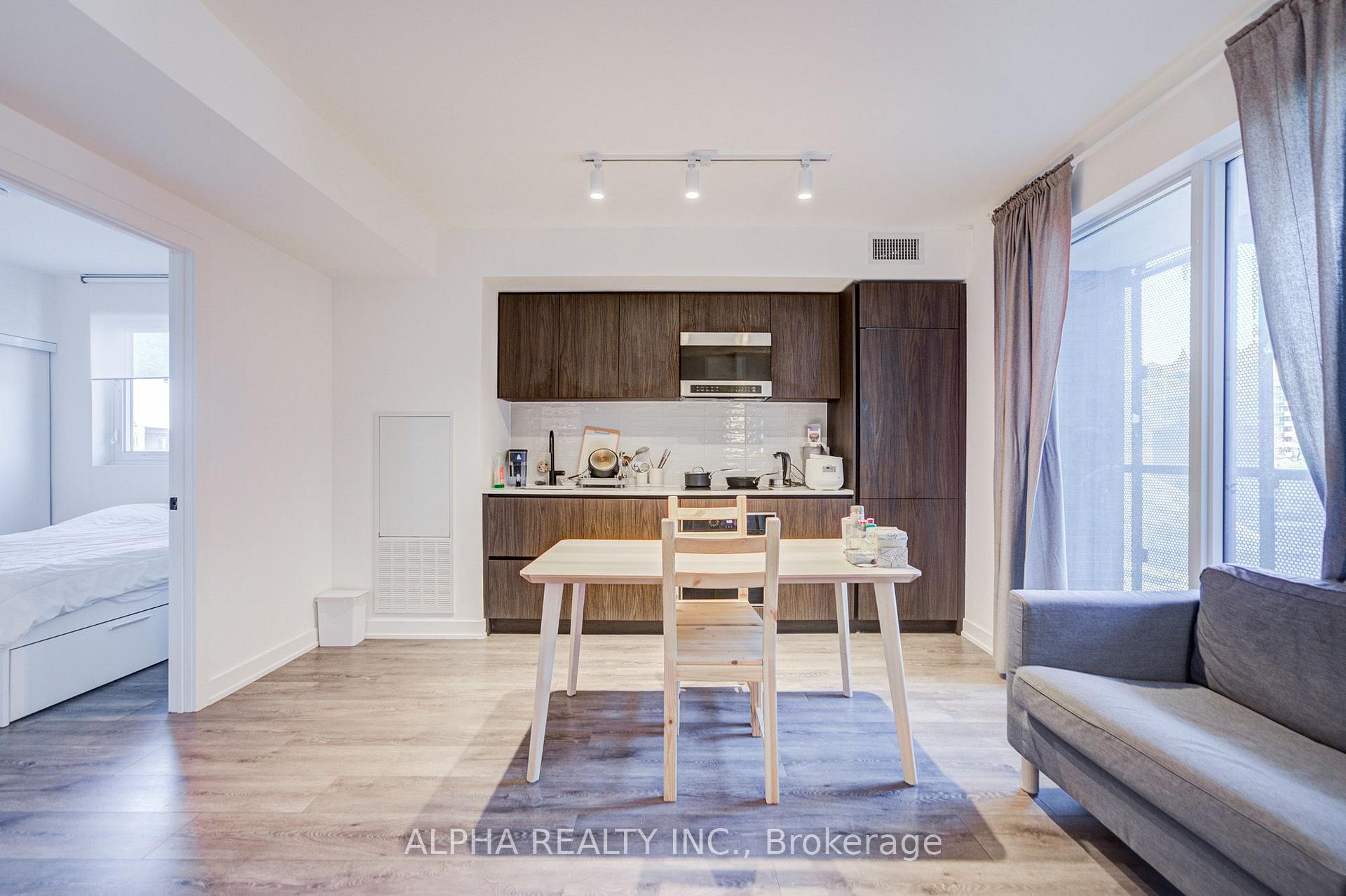 Photo 17 of Unit 515, 117 Broadway Avenue, Toronto, Mount Pleasant West — HOMEH