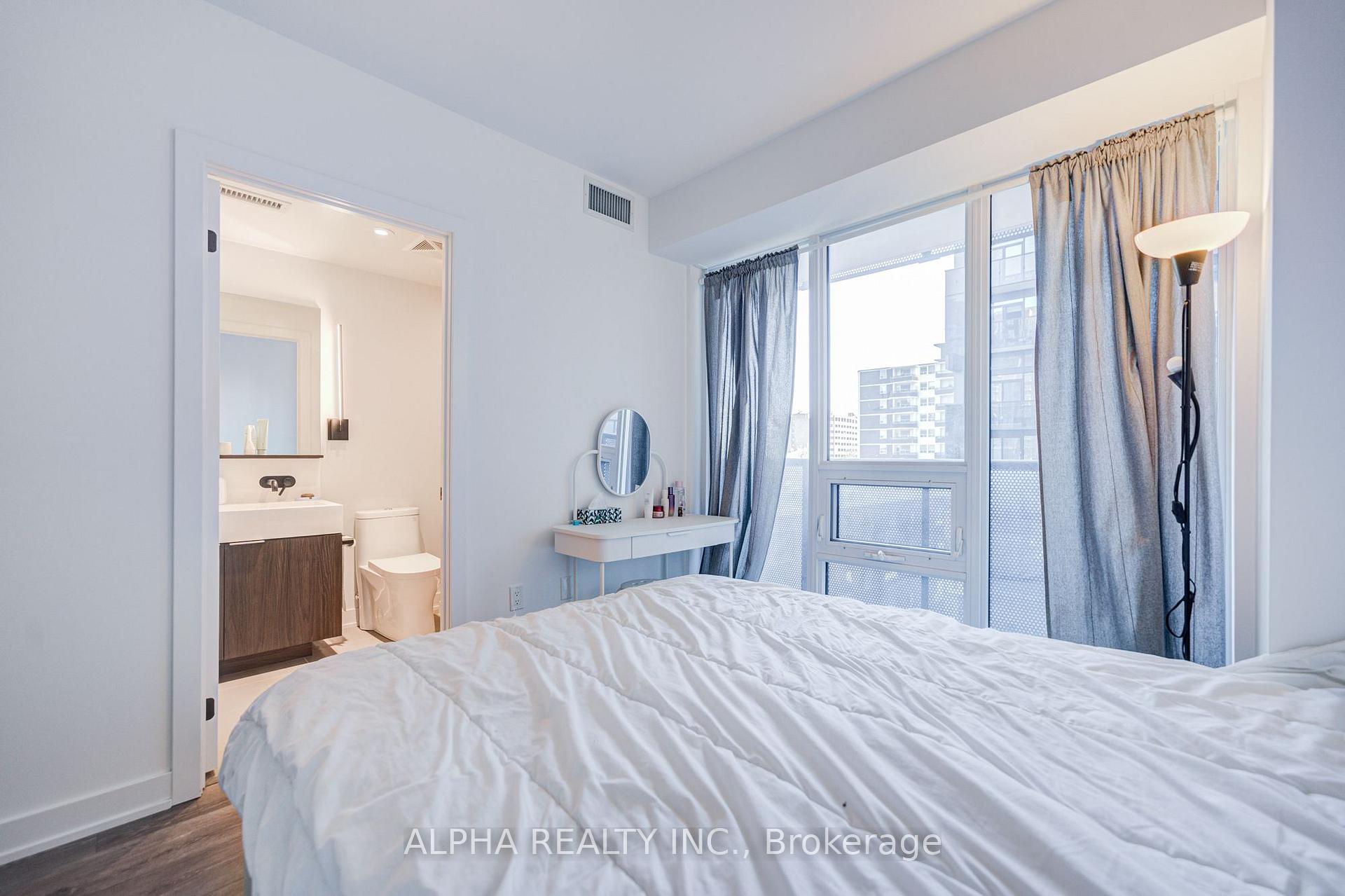Photo 25 of Unit 515, 117 Broadway Avenue, Toronto, Mount Pleasant West — HOMEH