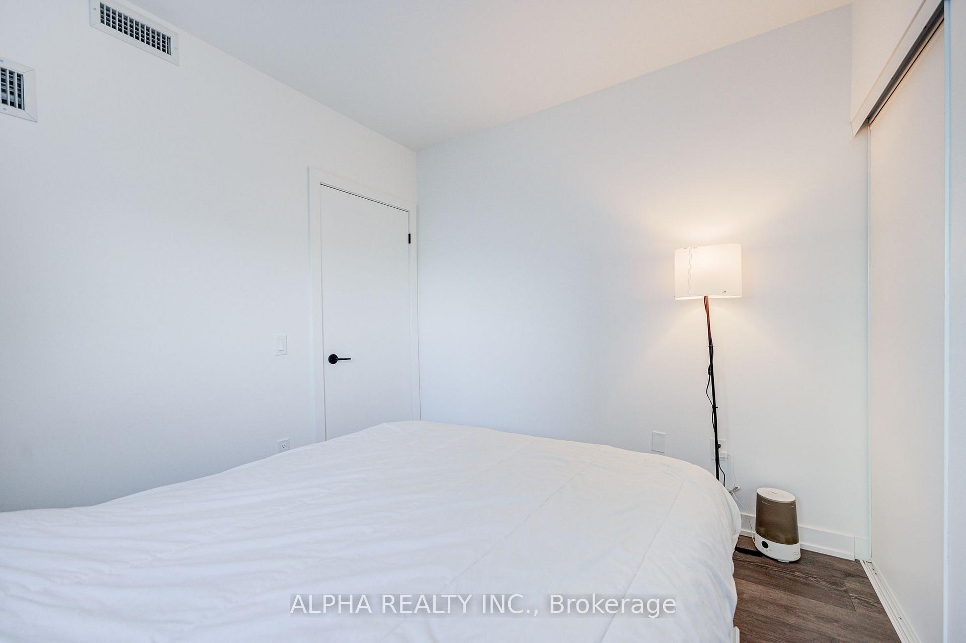Photo 34 of Unit 515, 117 Broadway Avenue, Toronto, Mount Pleasant West — HOMEH