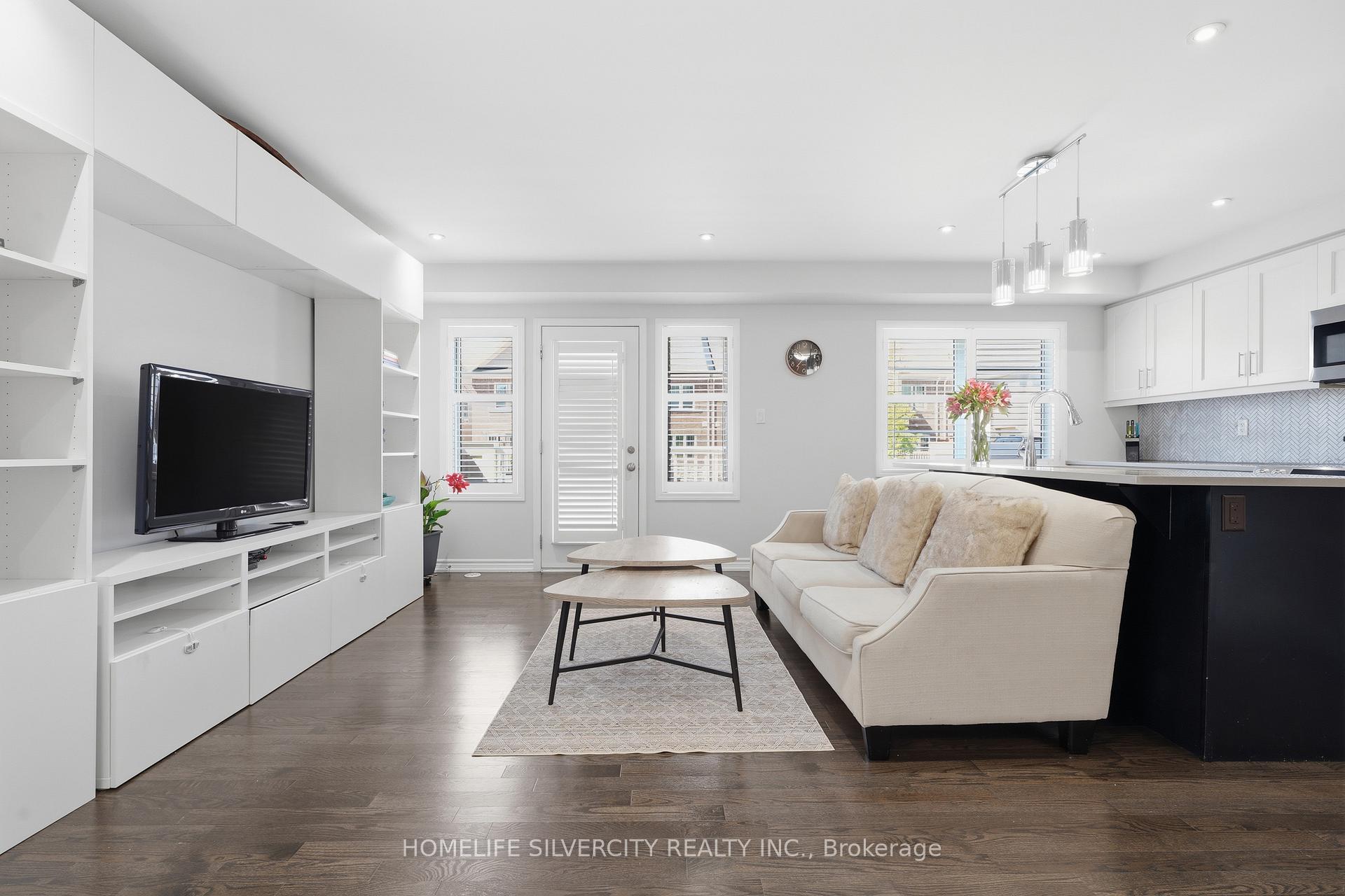 Photo 17 of 3085 Mistletoe Gardens, Oakville, Glenorchy — HOMEH