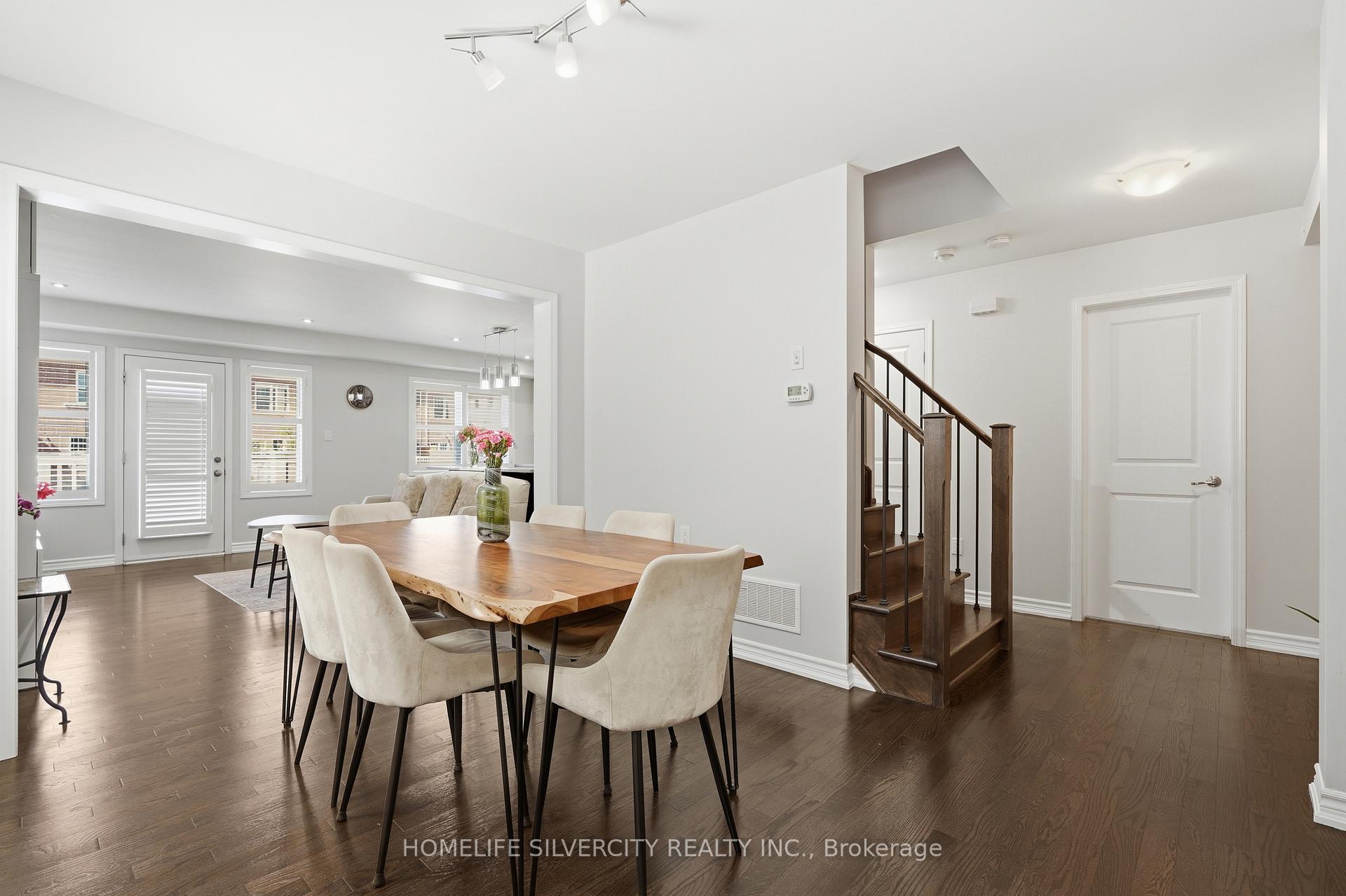Photo 19 of 3085 Mistletoe Gardens, Oakville, Glenorchy — HOMEH