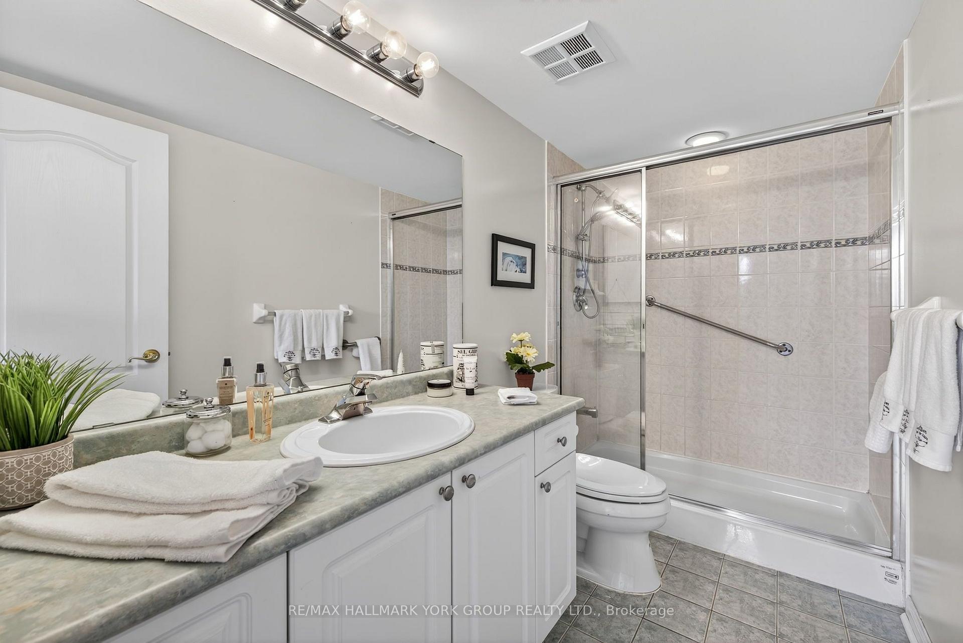Photo 28 of Unit 509, 2500 Rutherford Road, Vaughan, Maple — HOMEH