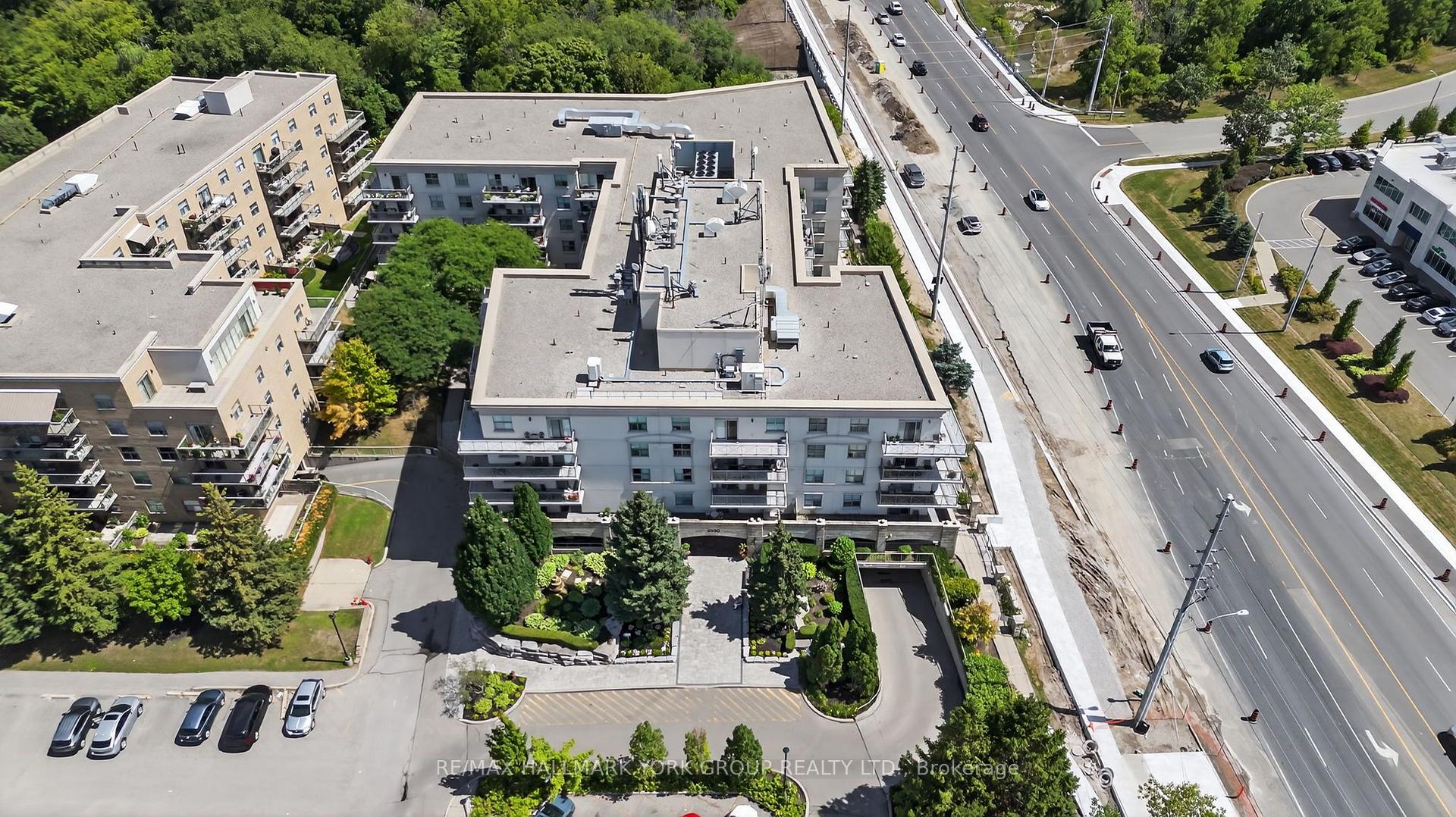 Photo 40 of Unit 509, 2500 Rutherford Road, Vaughan, Maple — HOMEH
