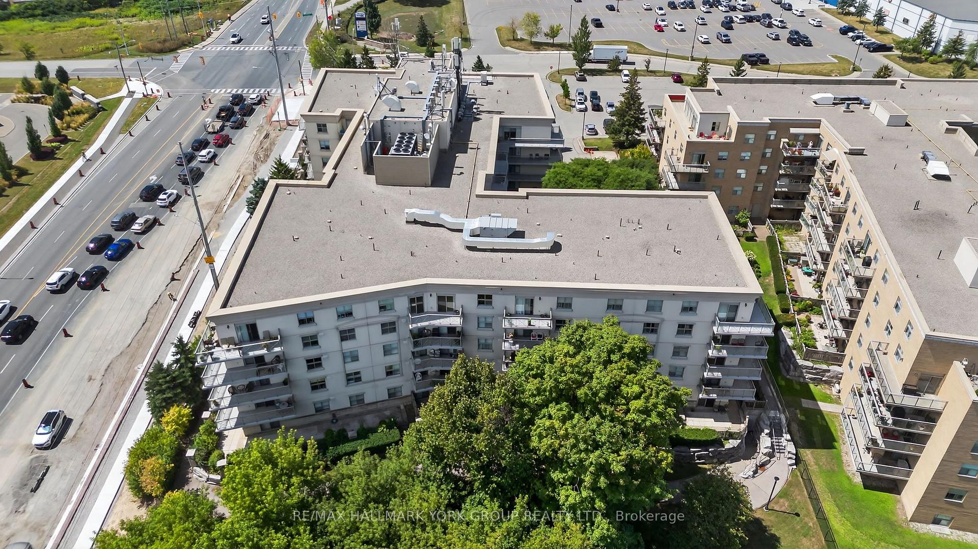 Photo 43 of Unit 509, 2500 Rutherford Road, Vaughan, Maple — HOMEH