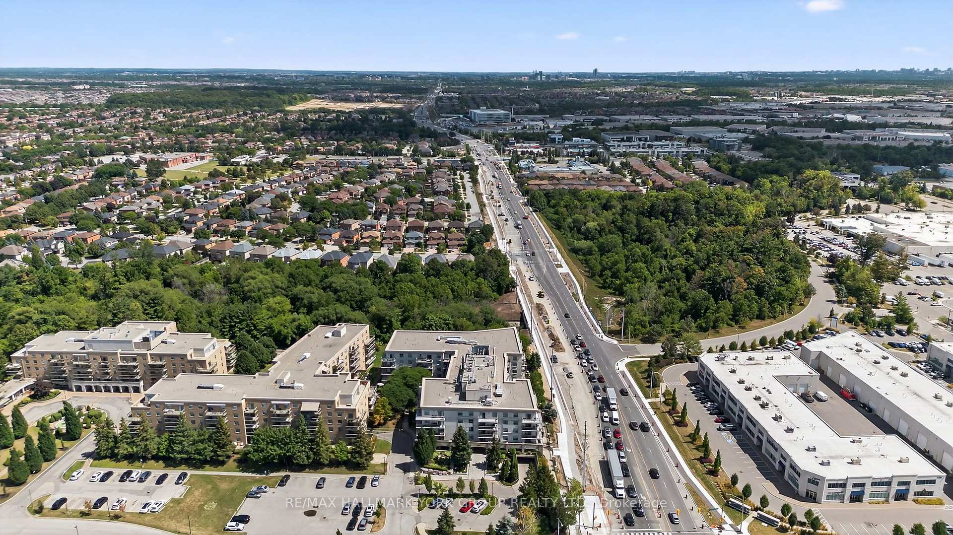 Photo 46 of Unit 509, 2500 Rutherford Road, Vaughan, Maple — HOMEH