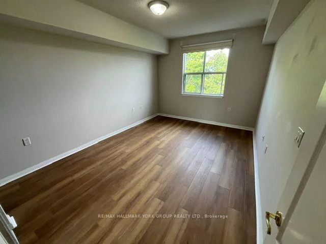 Photo 17 of Unit 509, 2500 Rutherford Road, Vaughan, Maple — HOMEH
