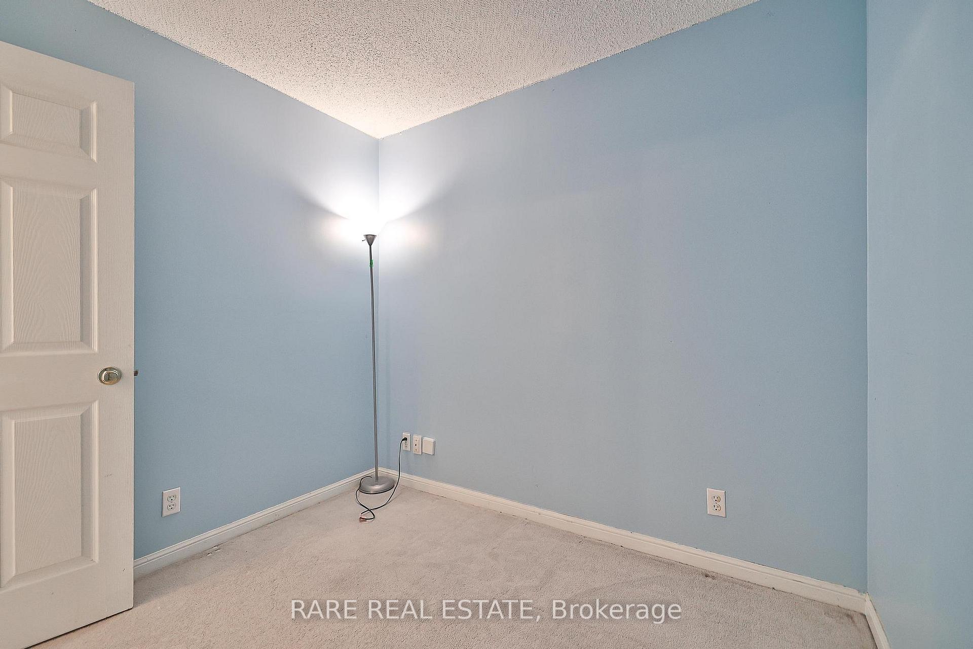 Photo 22 of Unit 1016, 11 Lee Centre Drive, Scarborough, Woburn — HOMEH