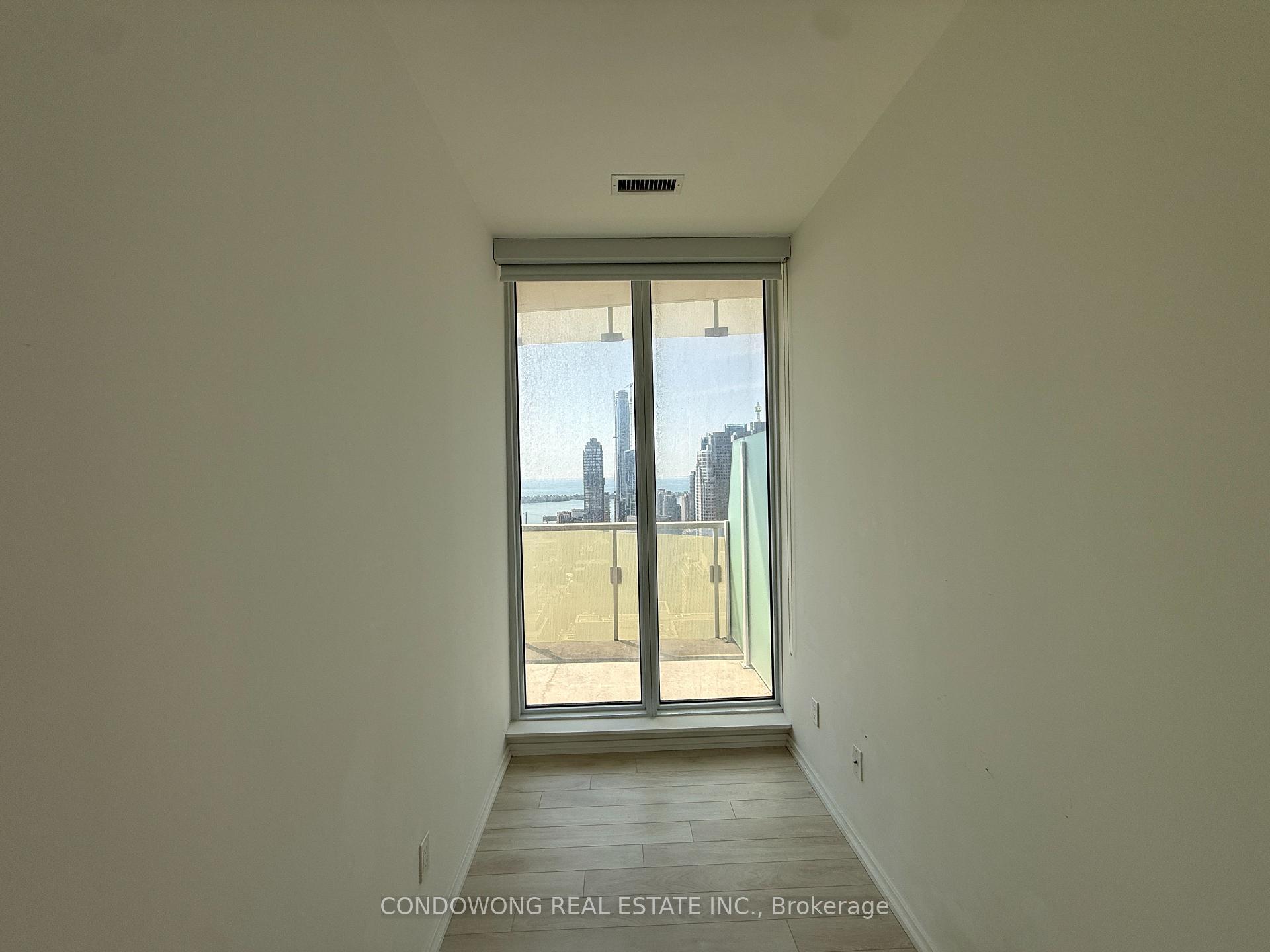 Photo 7 of Unit 4505, 197 Yonge Street, Toronto, Church-Yonge Corridor — HOMEH