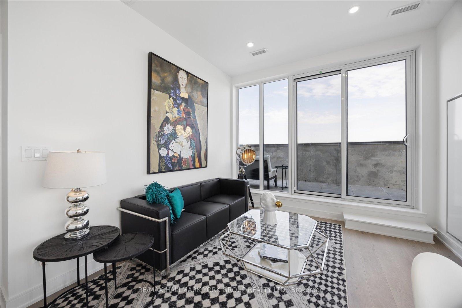 Photo 9 of Unit 1503, 705 Davis Drive, Newmarket, Huron Heights-Leslie Valley — HOMEH
