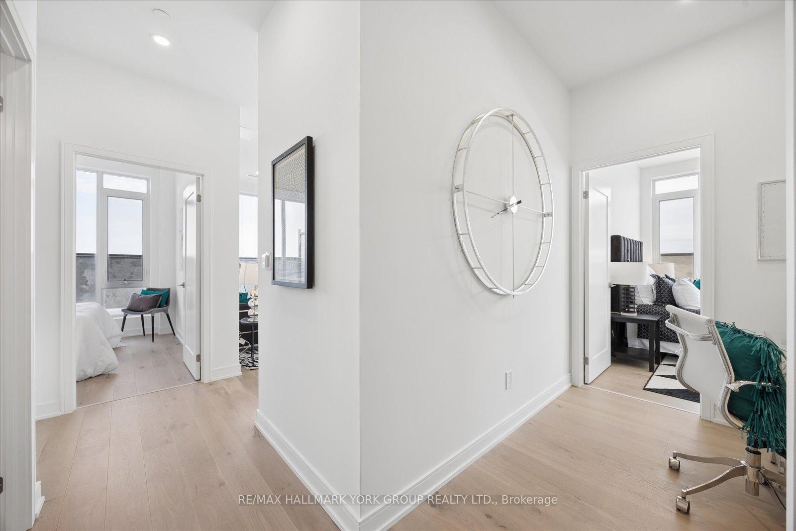 Photo 20 of Unit 1503, 705 Davis Drive, Newmarket, Huron Heights-Leslie Valley — HOMEH