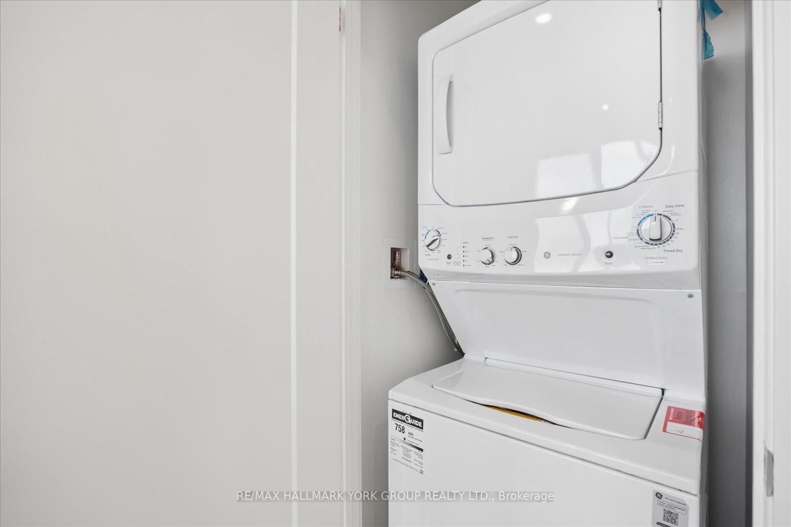 Photo 29 of Unit 1503, 705 Davis Drive, Newmarket, Huron Heights-Leslie Valley — HOMEH