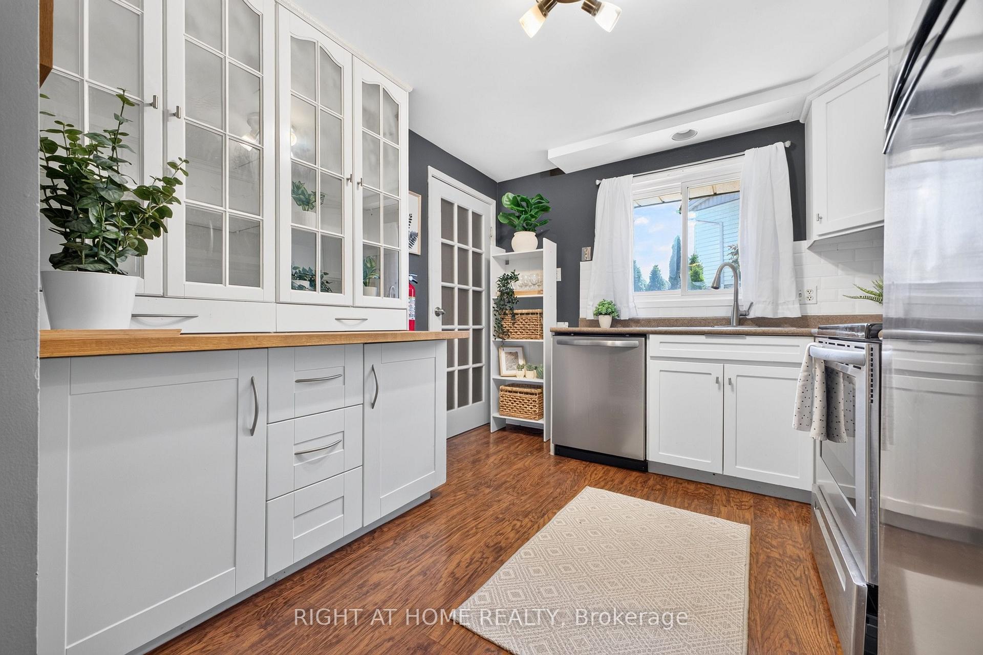 Photo 11 of 6 Bardadyn Court, St. Catharines, Lakeport — HOMEH