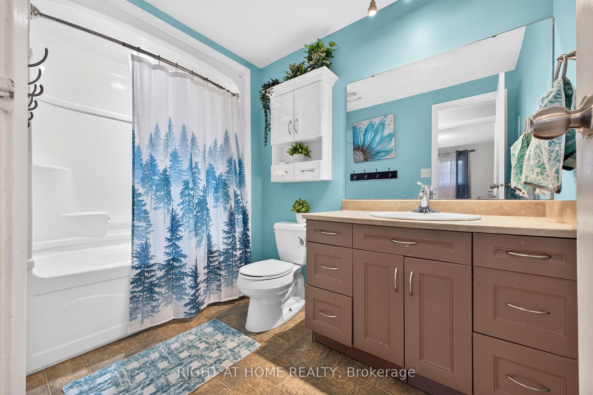 Photo 14 of 6 Bardadyn Court, St. Catharines, Lakeport — HOMEH
