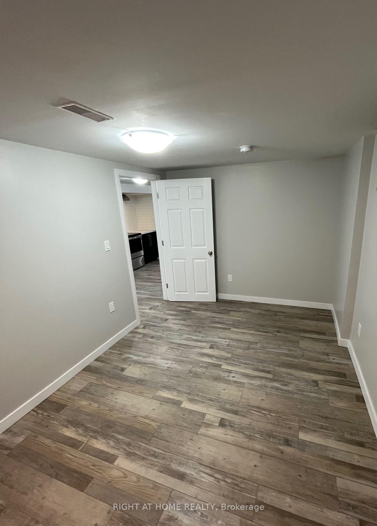 Photo 28 of 6 Bardadyn Court, St. Catharines, Lakeport — HOMEH