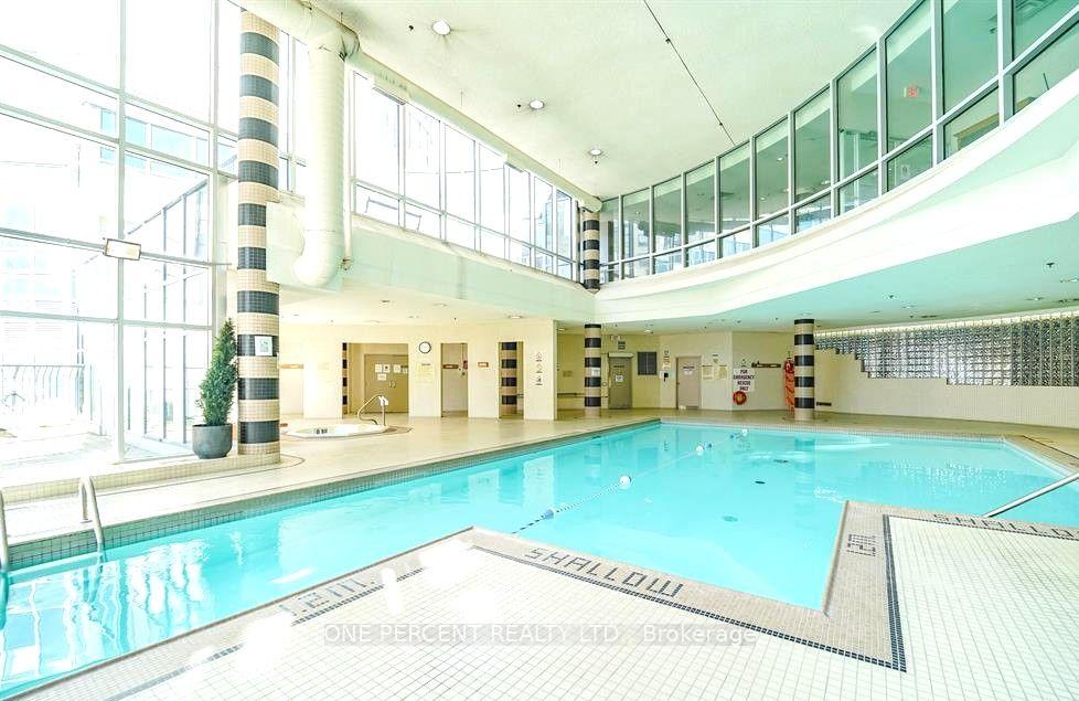 Photo 7 of Unit 402, 2550 Lawrence Avenue E, Scarborough, Dorset Park — HOMEH
