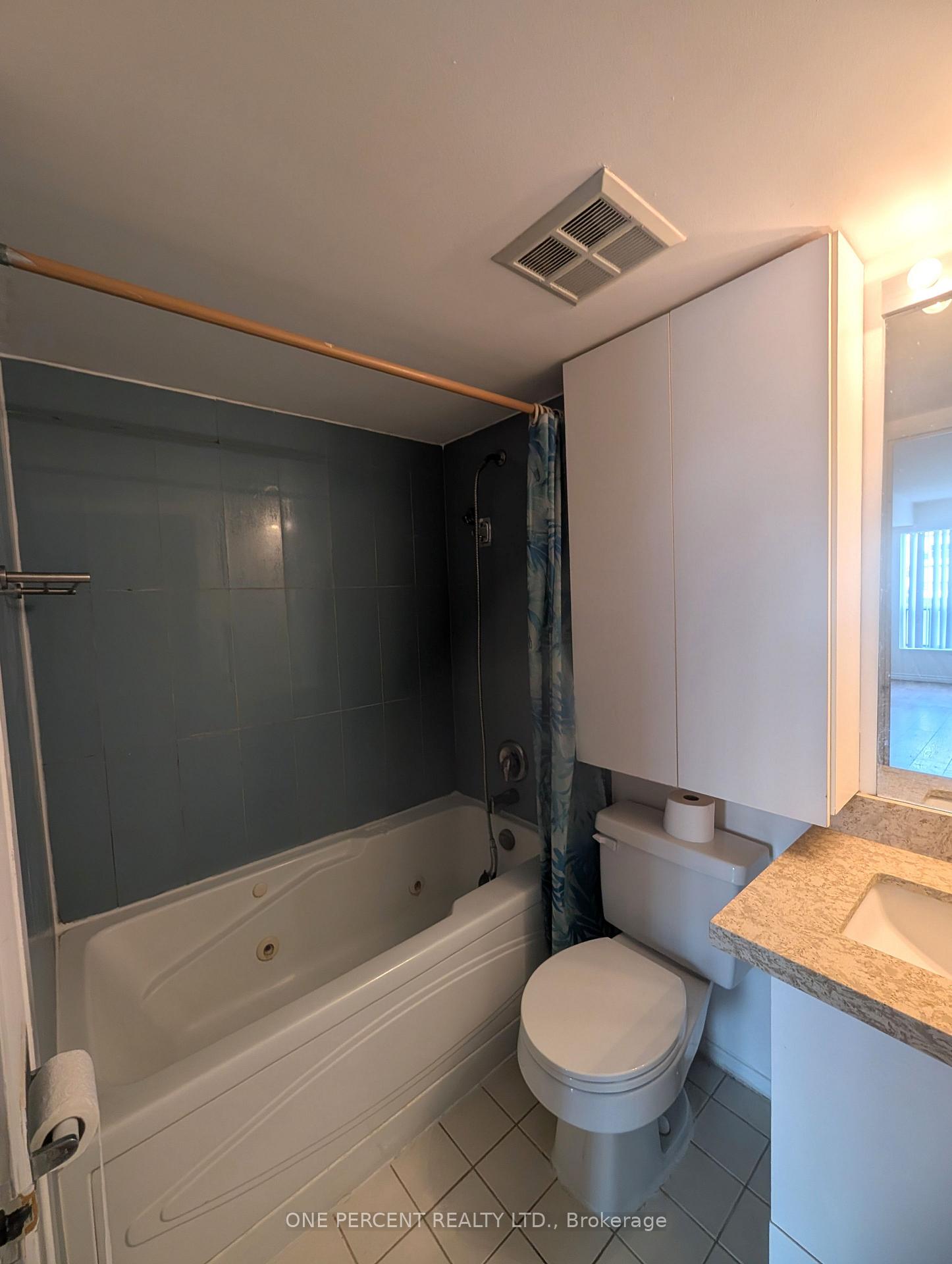 Photo 19 of Unit 402, 2550 Lawrence Avenue E, Scarborough, Dorset Park — HOMEH
