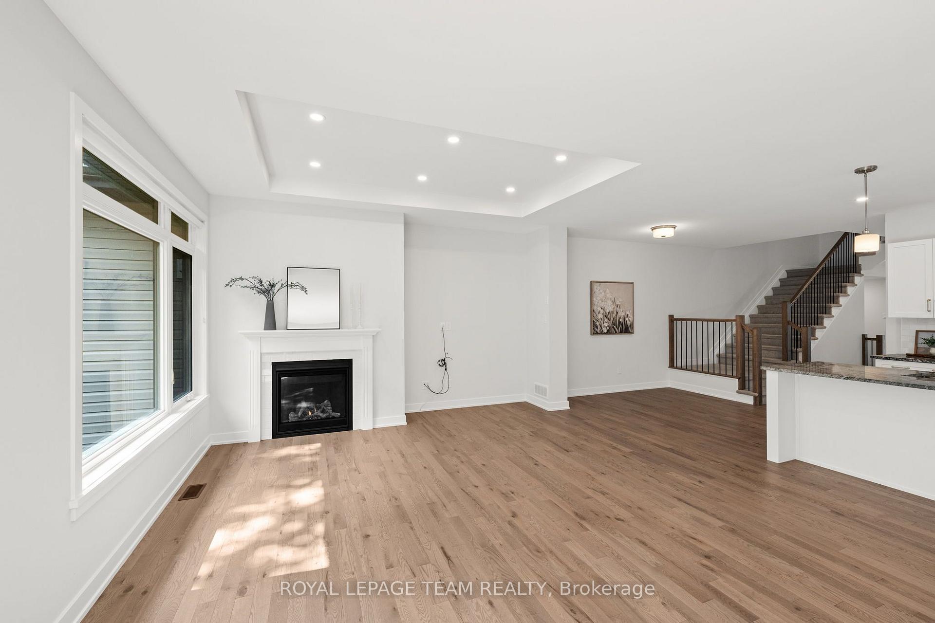 Photo 18 of 53 Mac Beattie Drive, Arnprior, Arnprior — HOMEH
