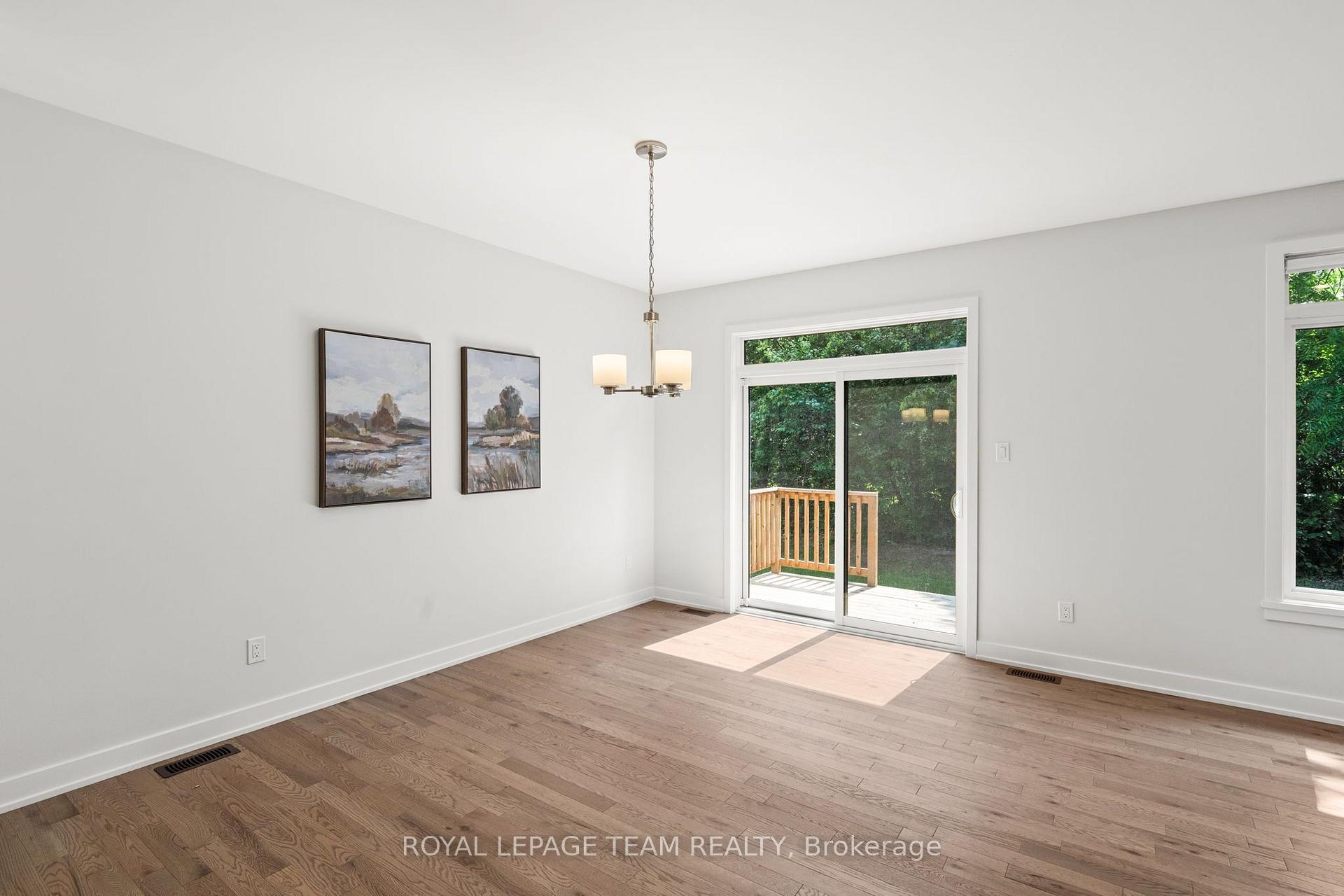 Photo 21 of 53 Mac Beattie Drive, Arnprior, Arnprior — HOMEH